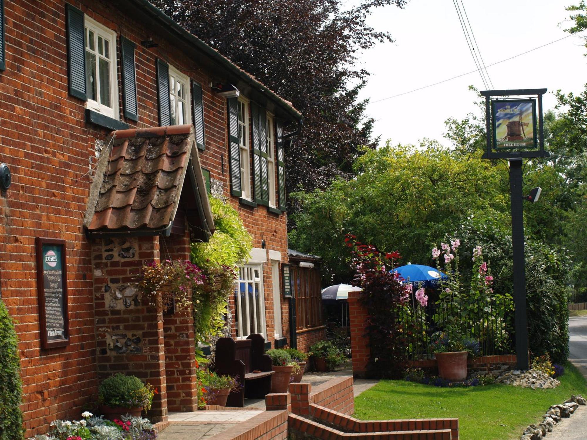 The Olde Windmill Inn Great Cressingham Zewnętrze zdjęcie